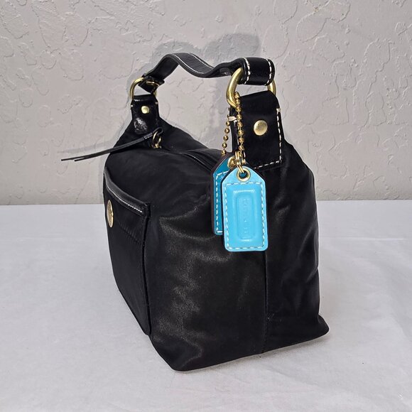 Coach Hamptons Weekend Black Nylon Small Top Handle Zip Pouch Baguette - Picture 3 of 10